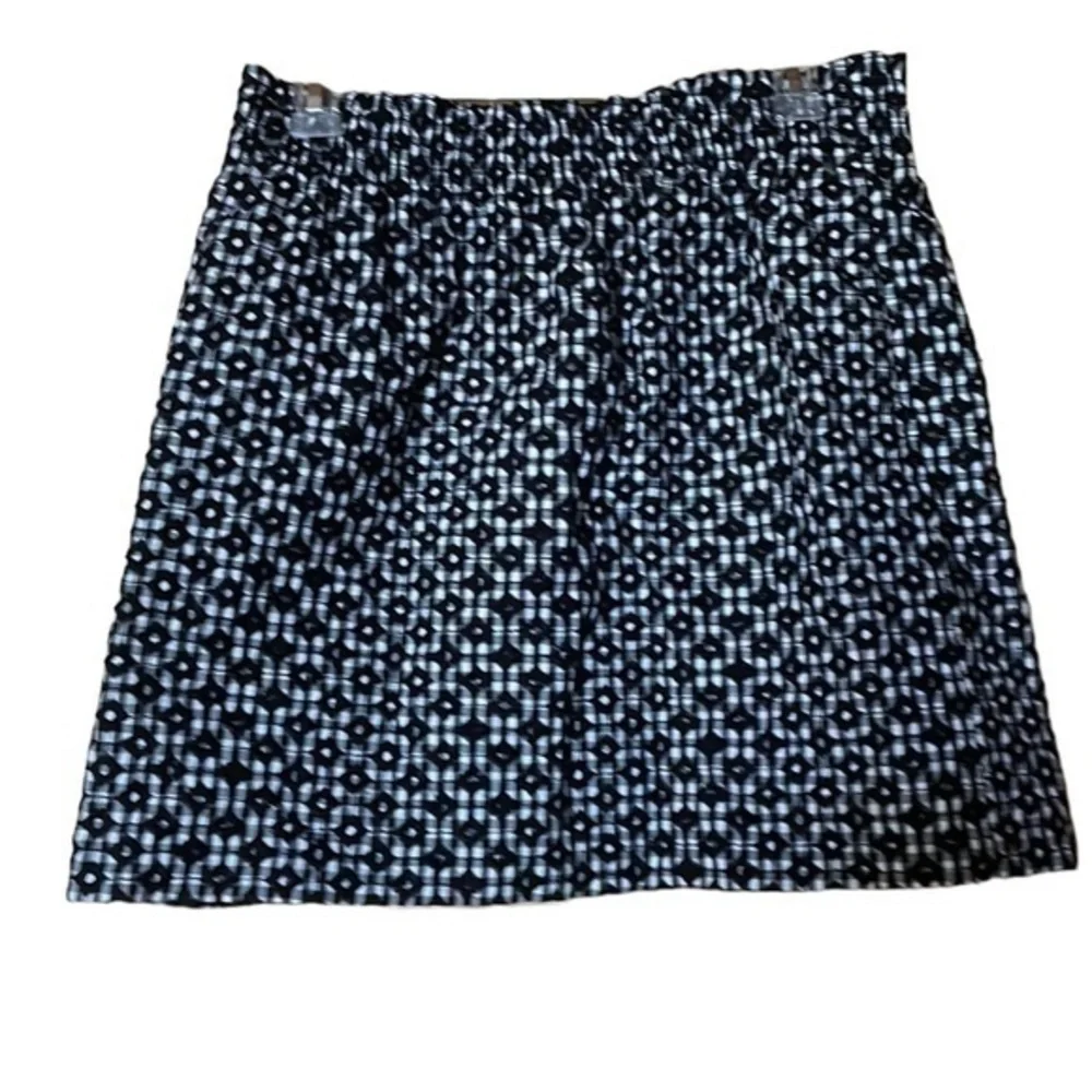 J.Crew Gingham‎ Mini Skirt Smocked Pull On Lined Black White Embroidered Size 8